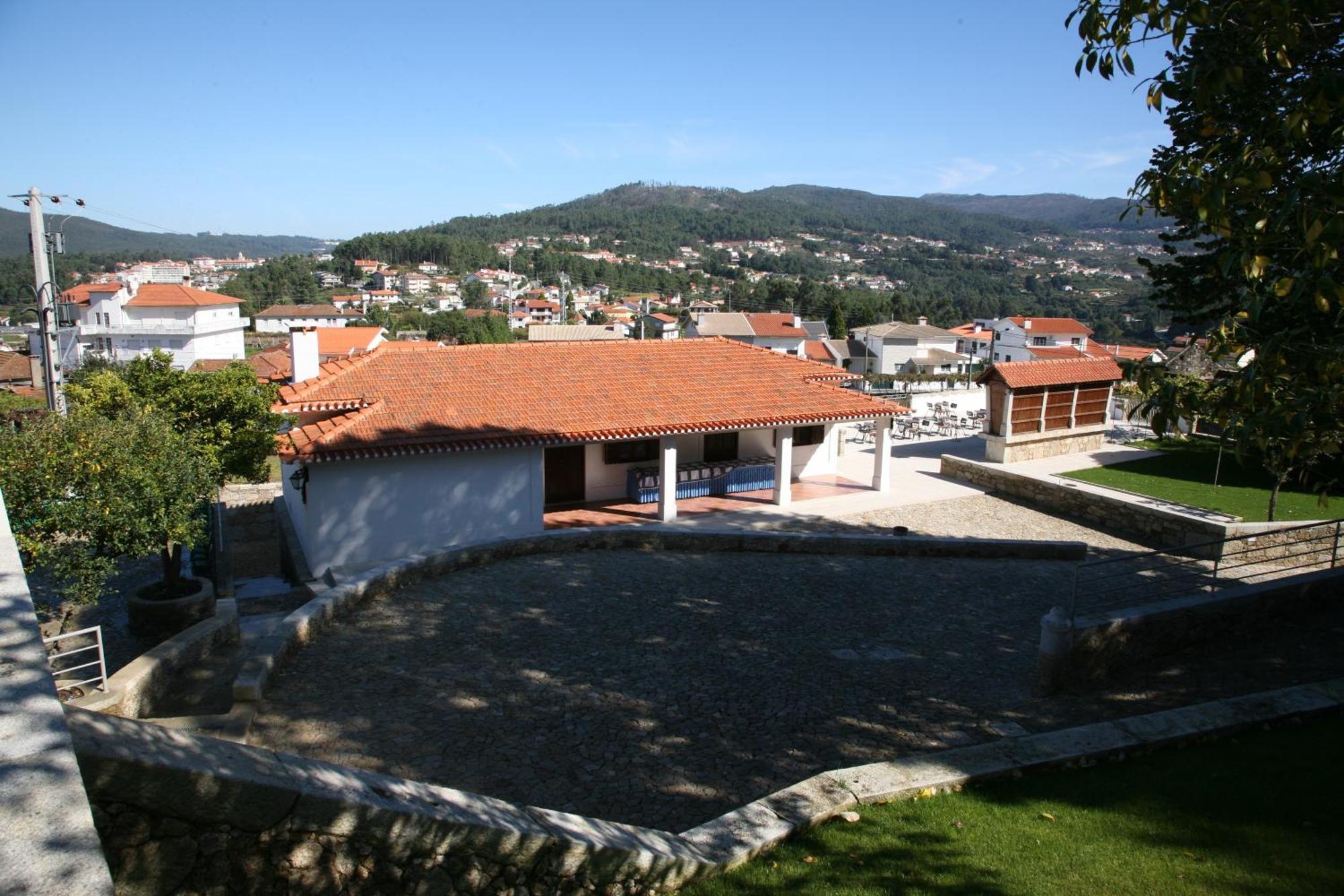 Hotel Quinta Progresso Macieira de Cambra Exterior photo